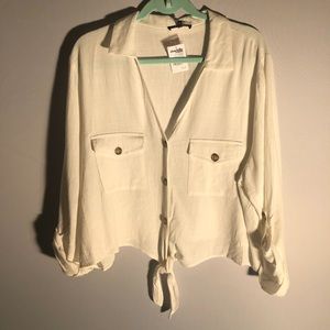 Charlotte Russe Collared Long Sleeve Button Down